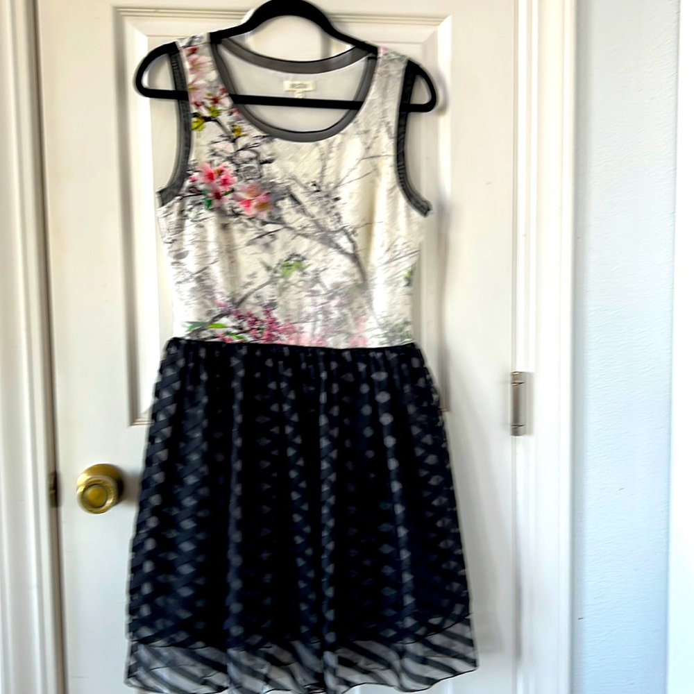 Weston dress size M